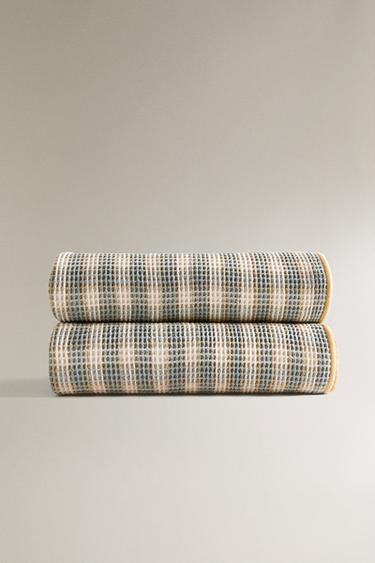 CHECK WAFFLE-KNIT THROW - Aquamarine by Zara - Image 1