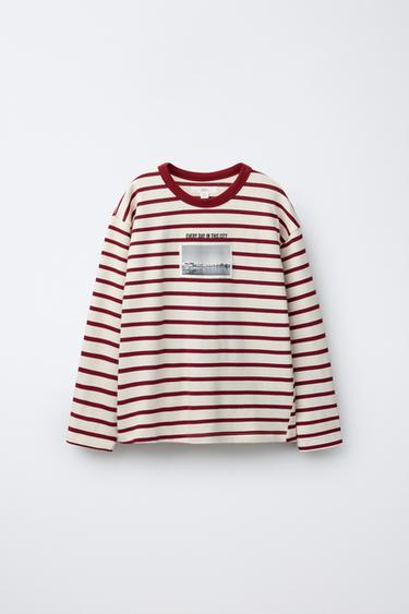 T-SHIRT MIT STREIFEN „CIUDAD A CORUÑA“ - Gestreift von Zara - Bild 0