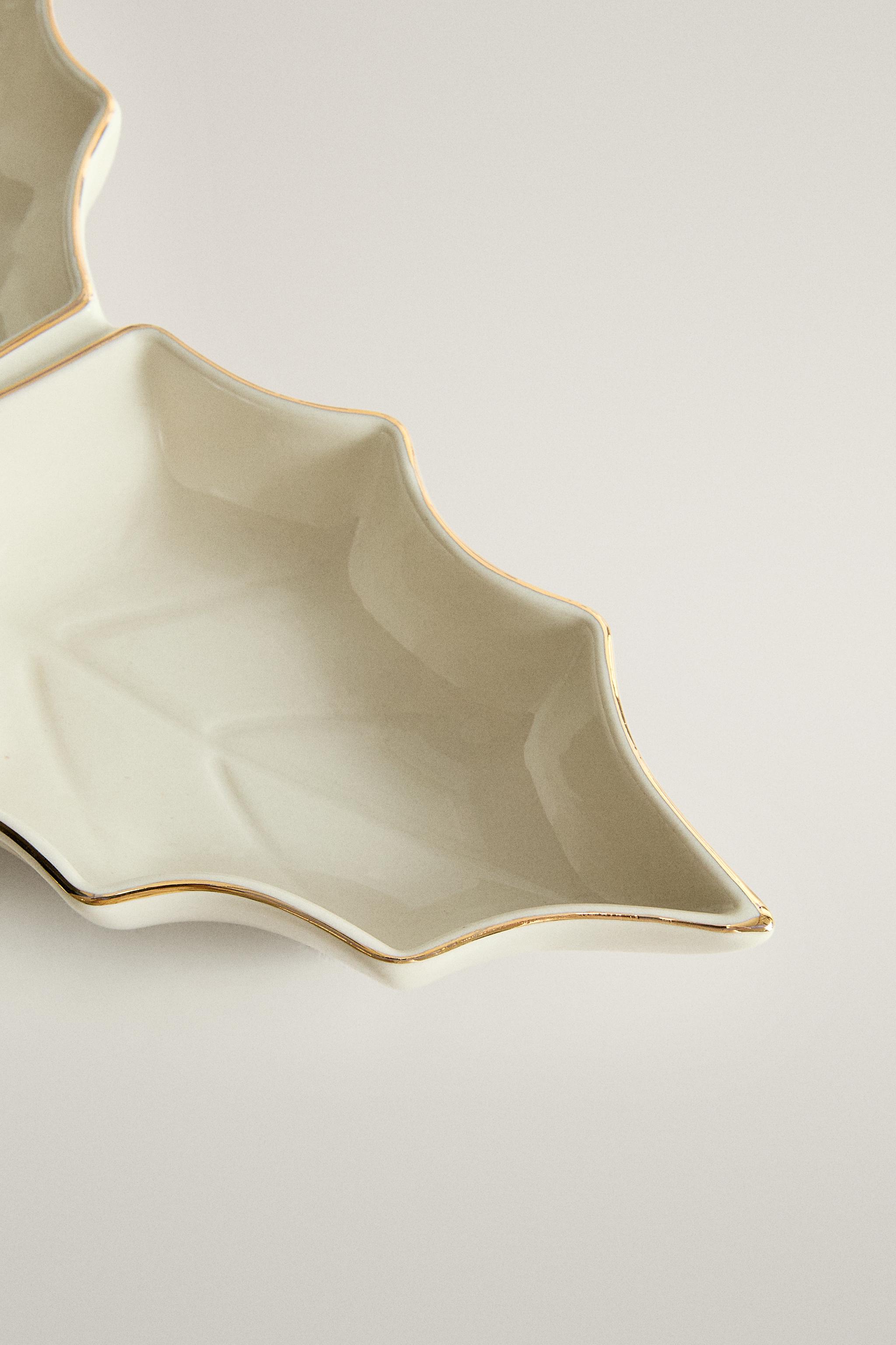 CHRISTMAS HOLLY STONEWARE TRIPLE BOWL