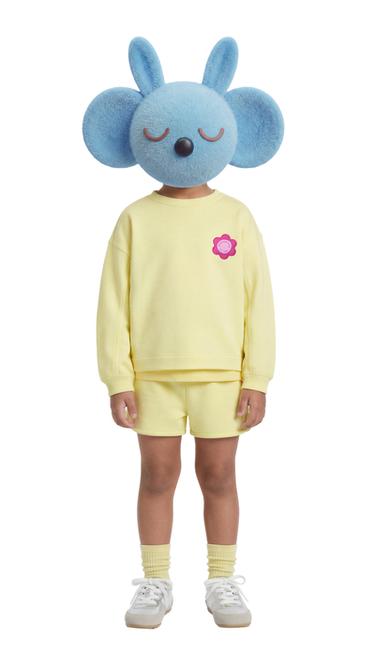 CONJUNTO DE SWEATSHIRT E BERMUDAS COM FLOR DE BORRACHA - preto/amarelo da Zara