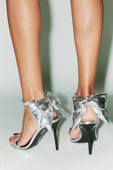 METALLIC EFFECT BOW SANDALS - Silver by Zara - Image 1