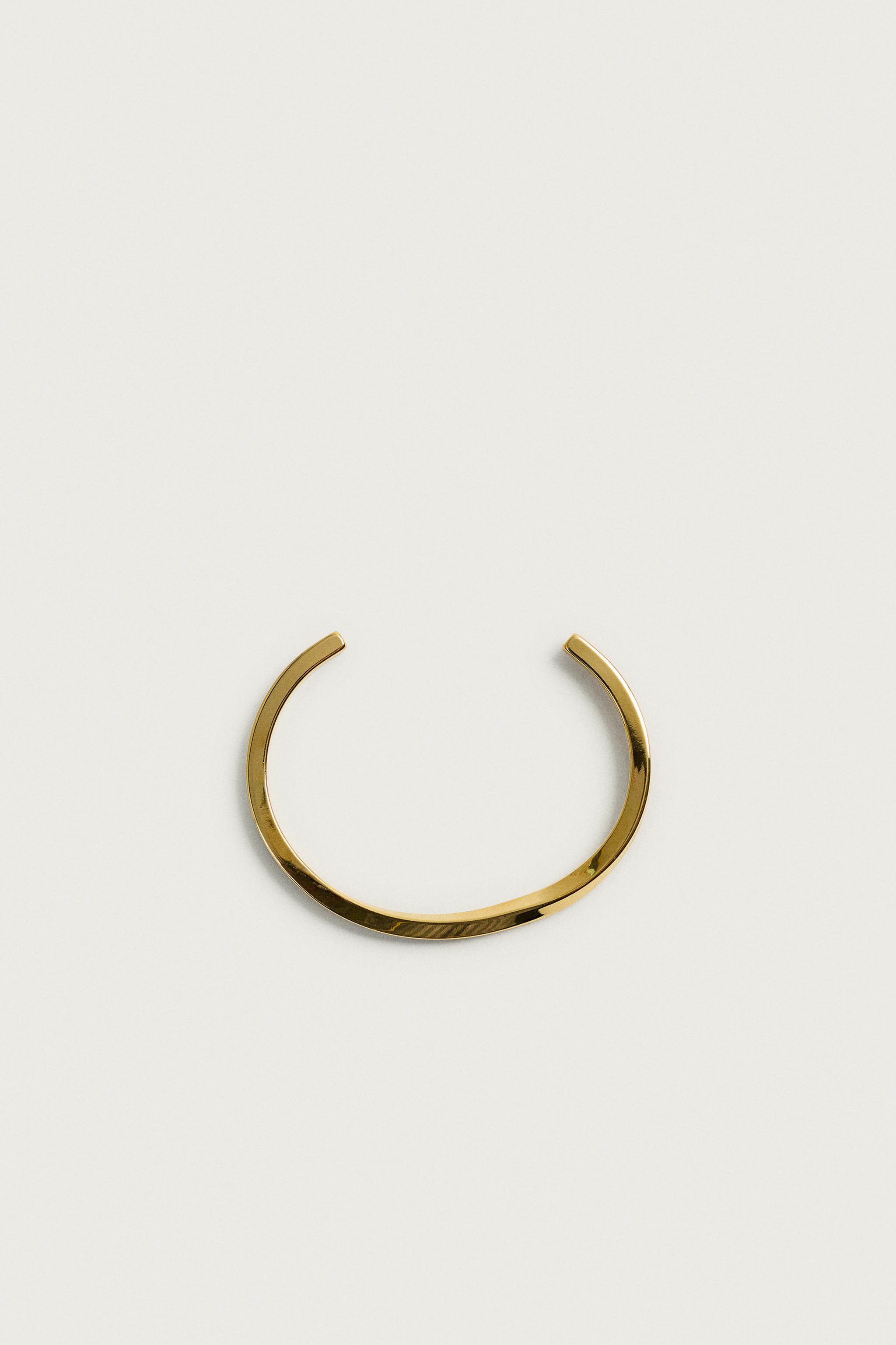 STAINLESS STEEL CUFF BRACELET — Gold