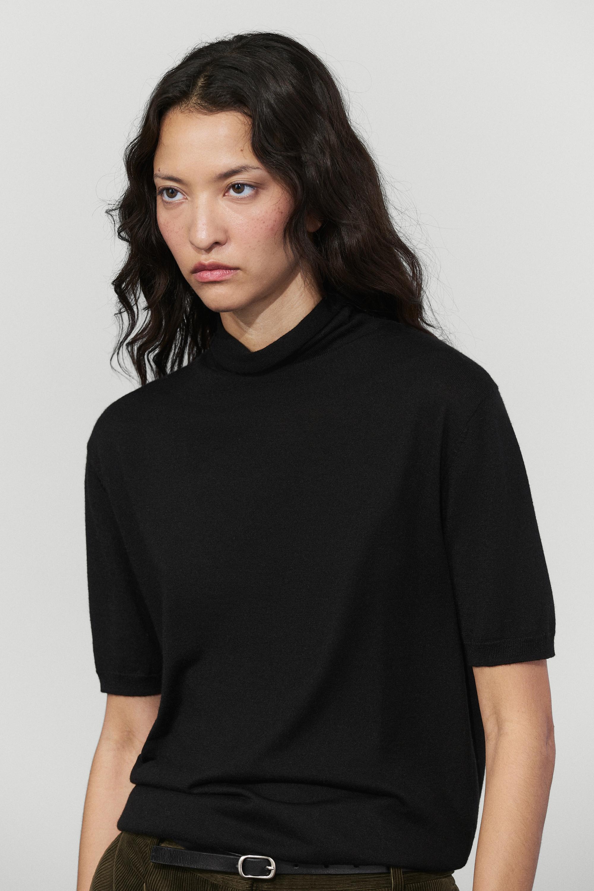 Wool blend turtleneck knit sweater