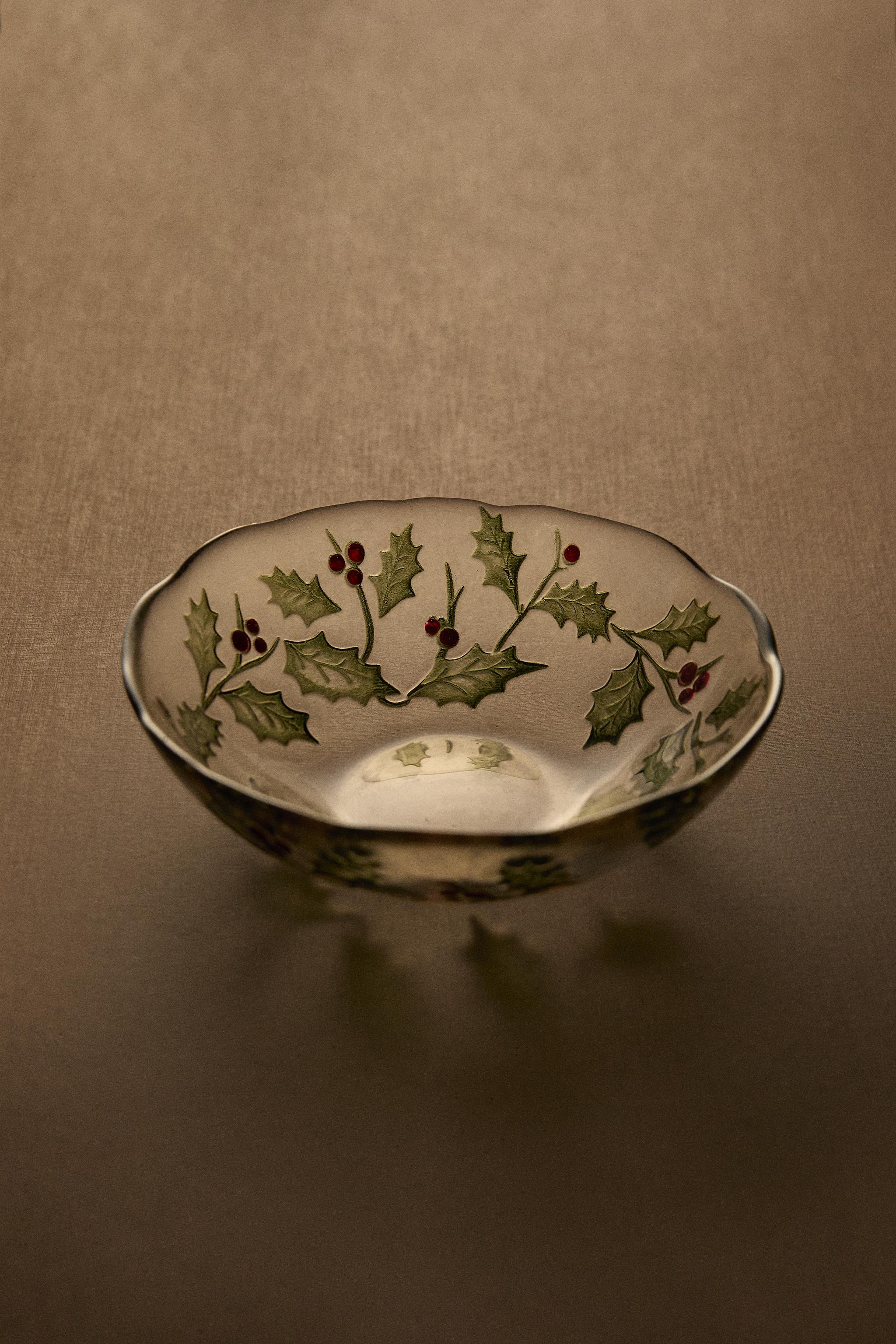 CHRISTMAS HOLLY LEAF GLASS BOWL