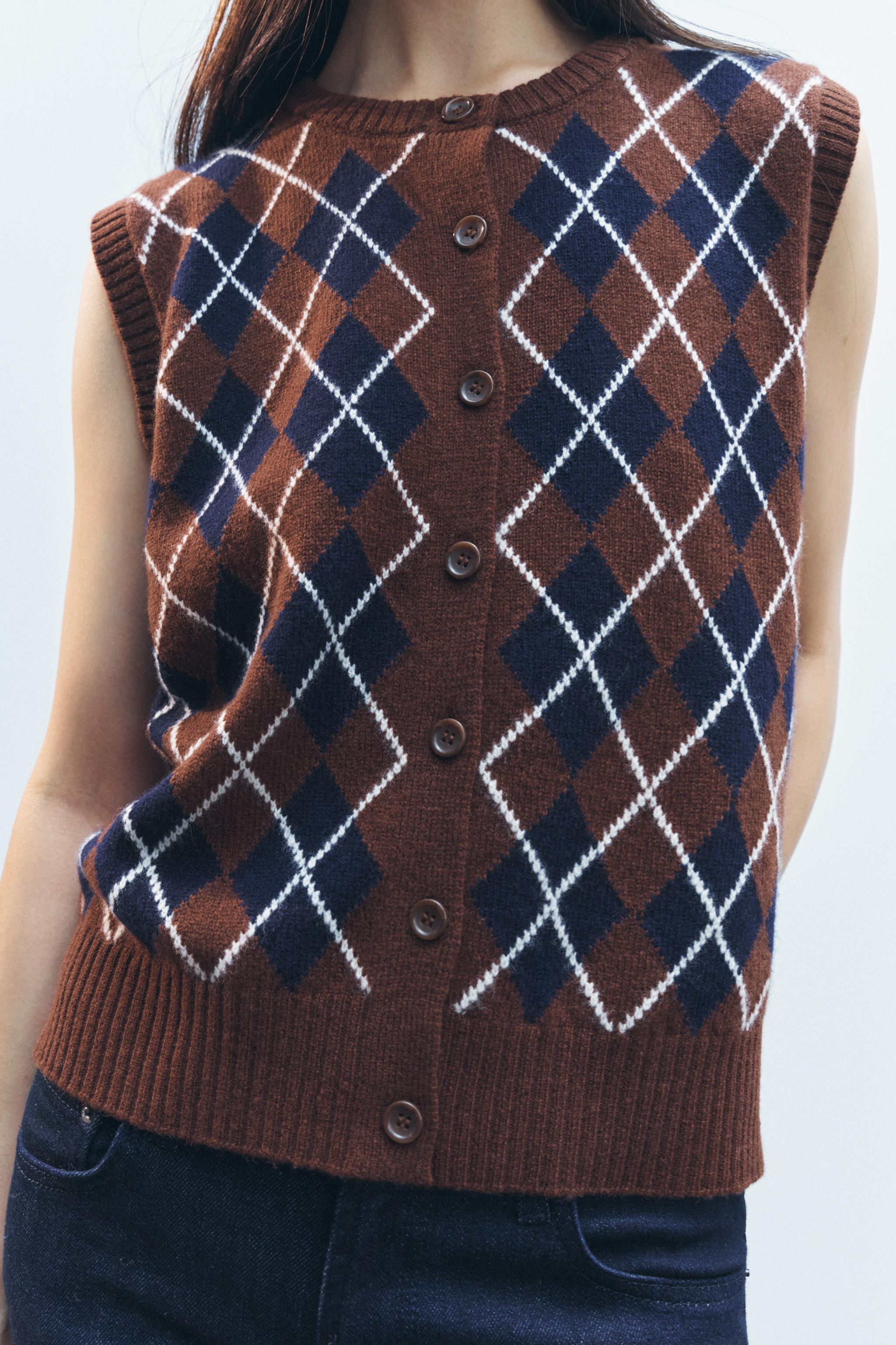 ARGYLE KNIT SWEATER VEST - taupe brown | ZARA United States ARGYLE KNIT SWEATER VEST - taupe brown | ZARA United States