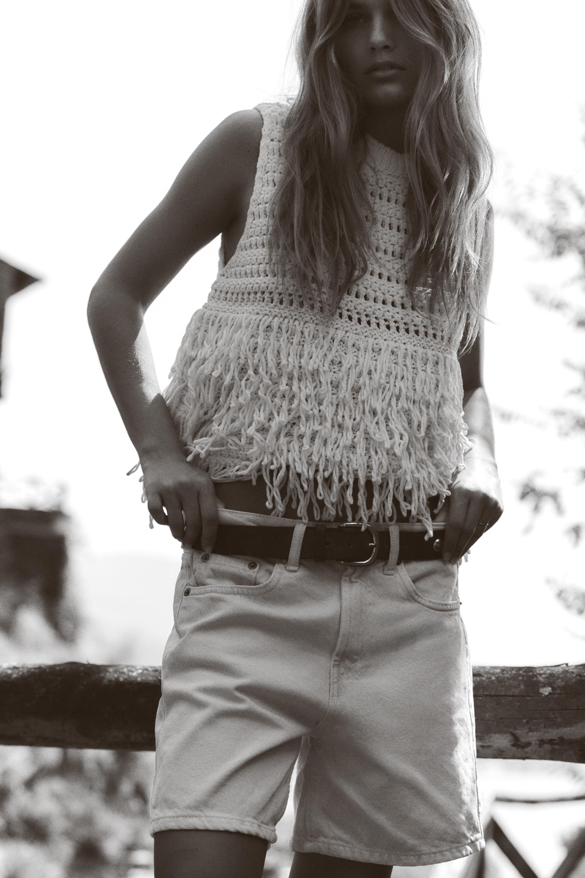 TEXTURED FRINGED KNIT JUMPER