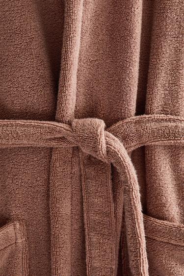 EXTRA WEICHER BADEMANTEL MIT KAPUZE (380 GXM²) - Rosa von Zara
