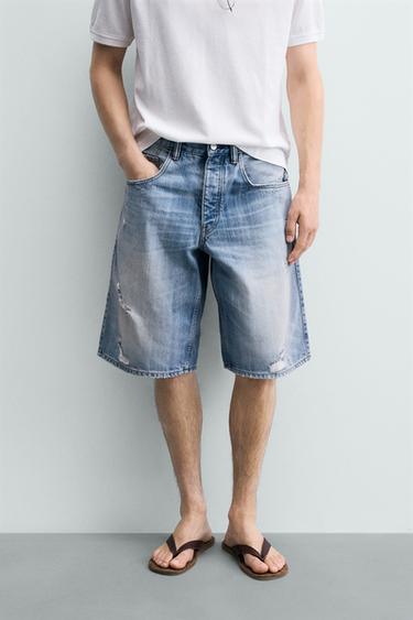 Zara RIPPED BAGGY FIT DENIM SHORTS - Mid-blue