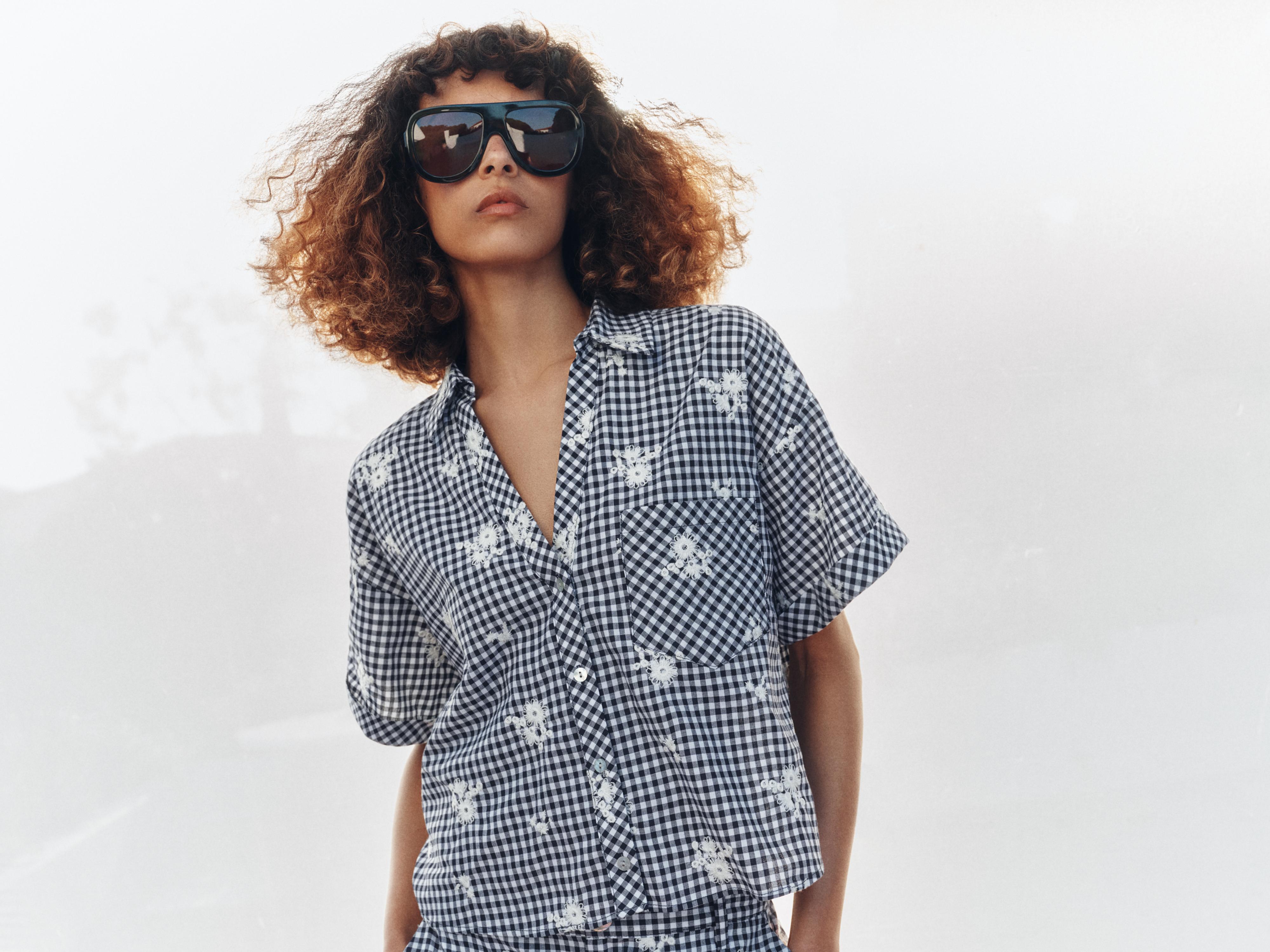 EMBROIDERED PLAID SHIRT