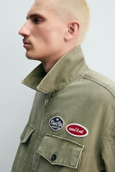 BLOUSON COURT COUPE AJUSTÉE AVEC PIÈCES - Kaki de Zara - Image 5