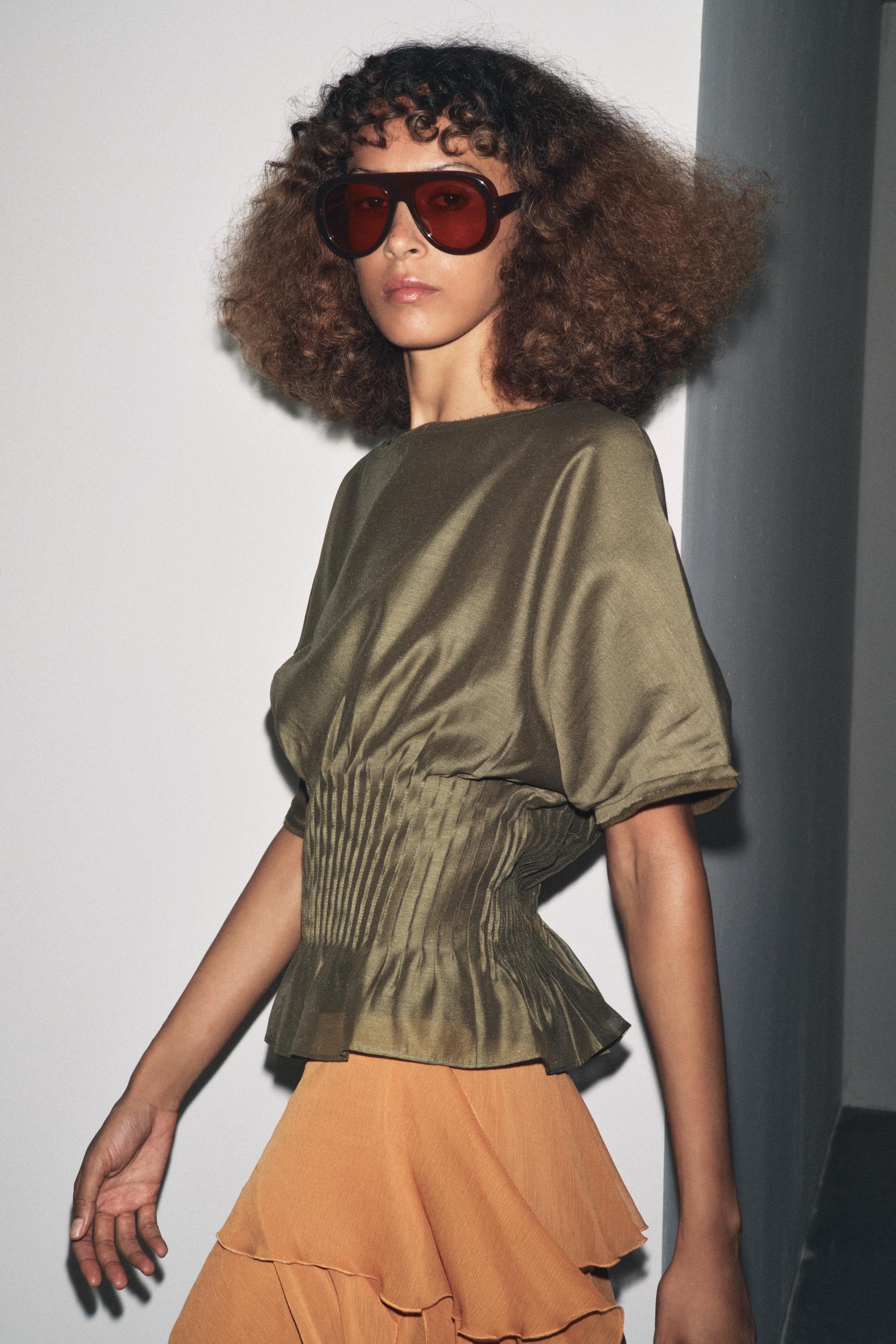 PLEATED WAIST MIXED KNIT BLOUSE - Dark khaki | ZARA United States