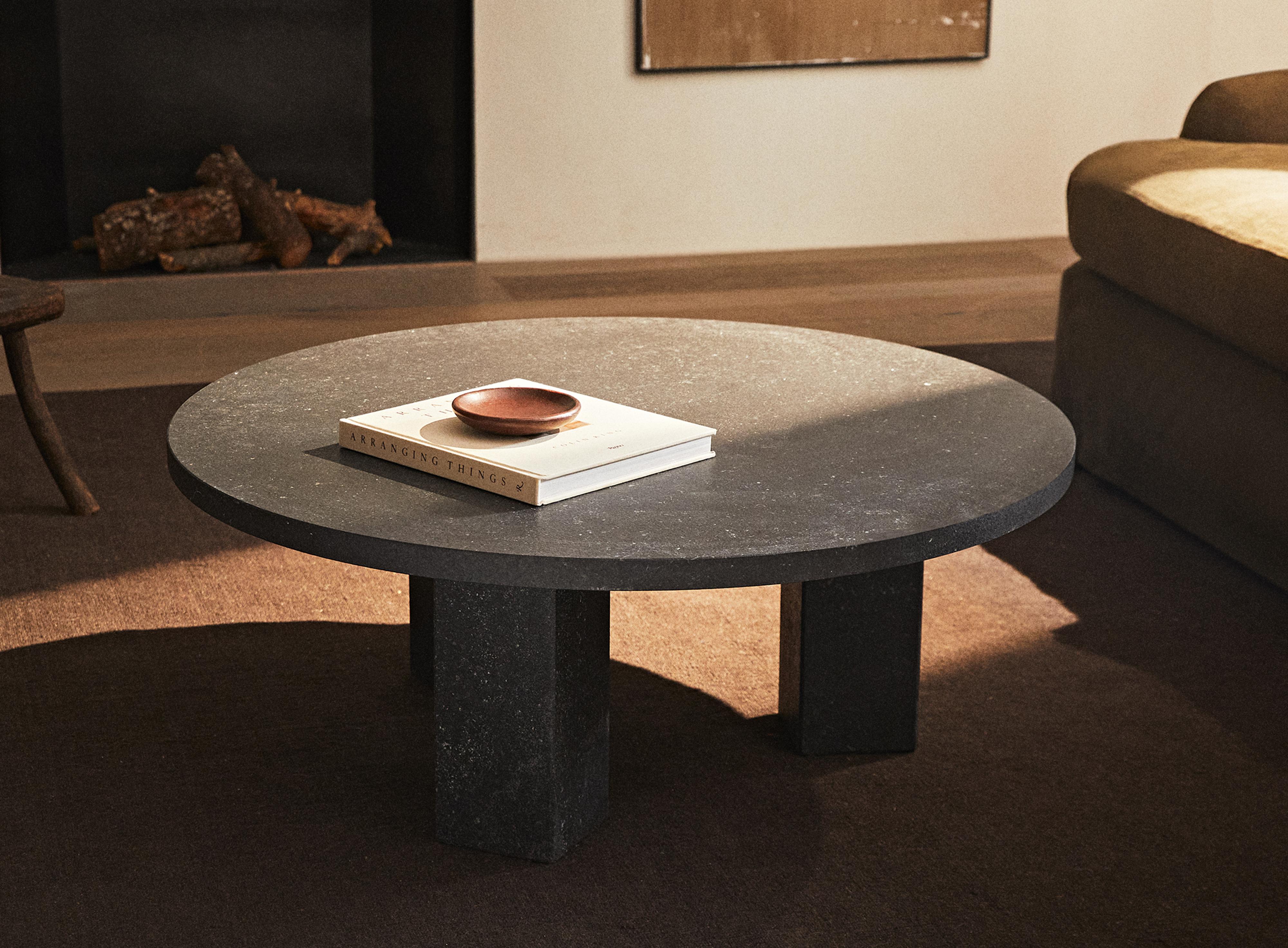 Zara on sale coffee table