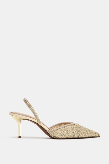 حذاء مفتوح من الخلف بتفاصيل لامعة - ذهبي by Zara