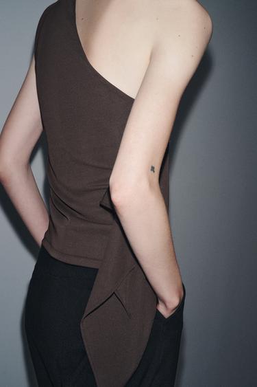 TOP EN CRÊPE ASYMÉTRIQUE - Marron de Zara - Image 2