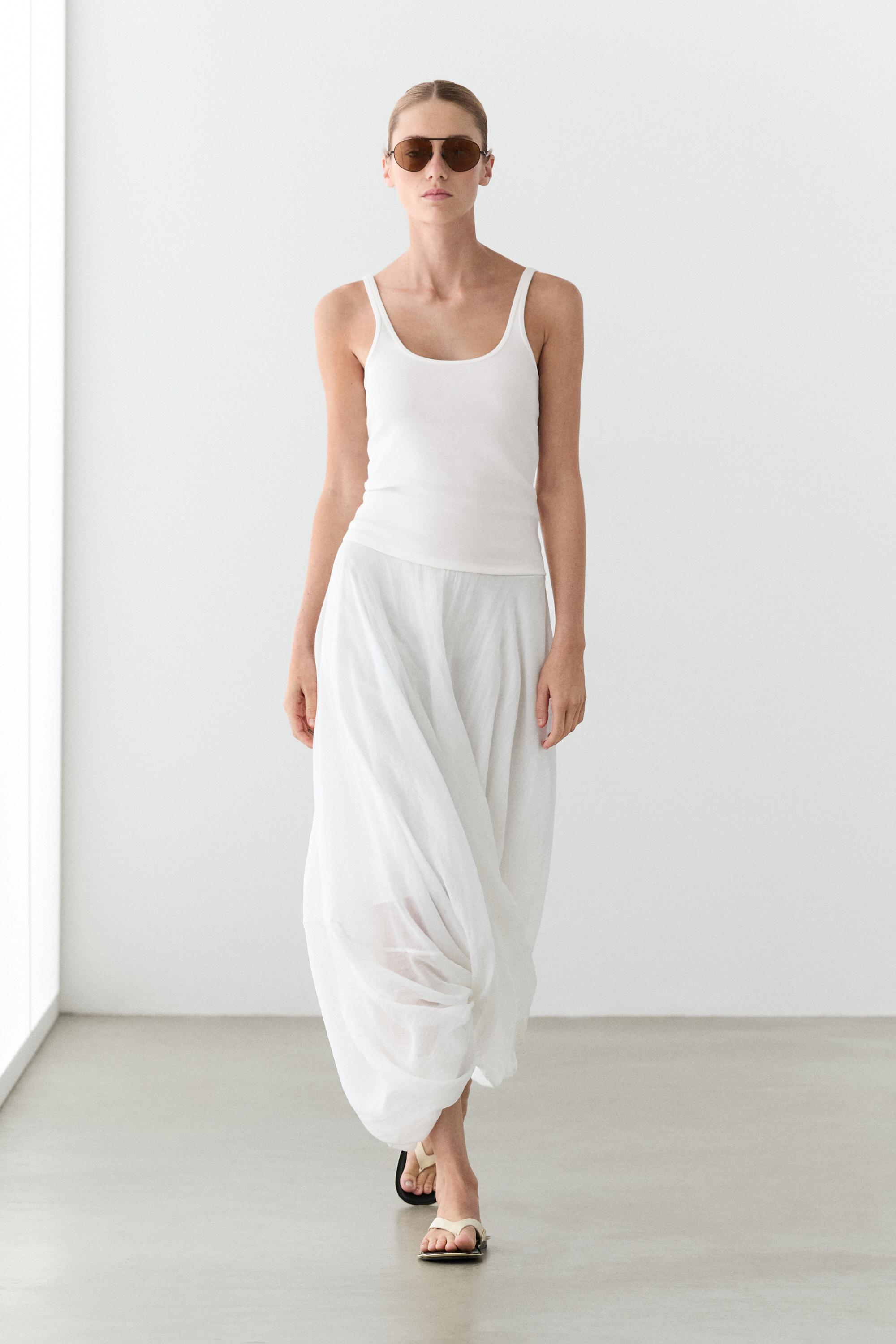 THEREDTHREAD rib zip bare tops ホワイト RIB KNIT TOP - White