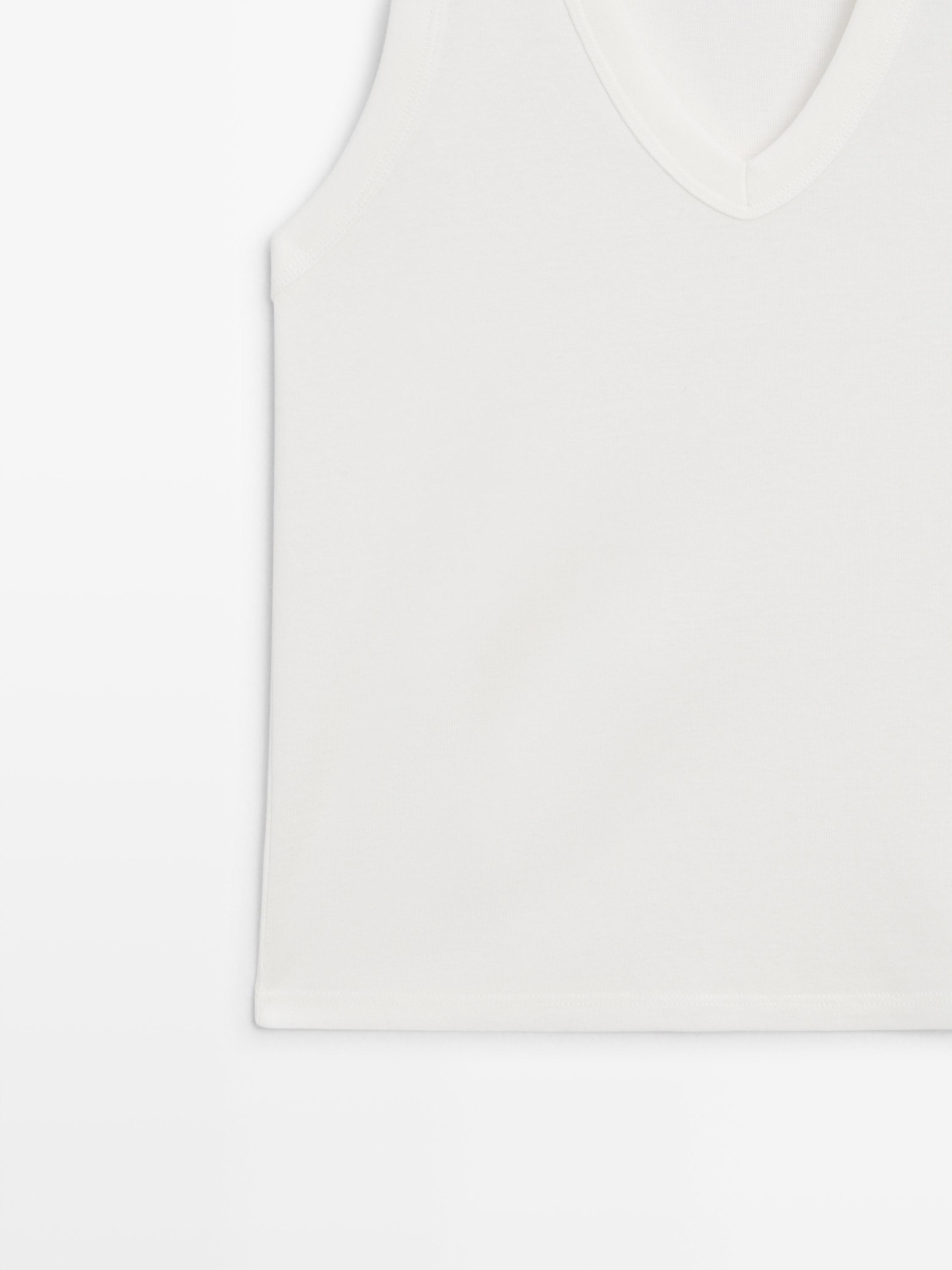 Haut col en V 100 % coton