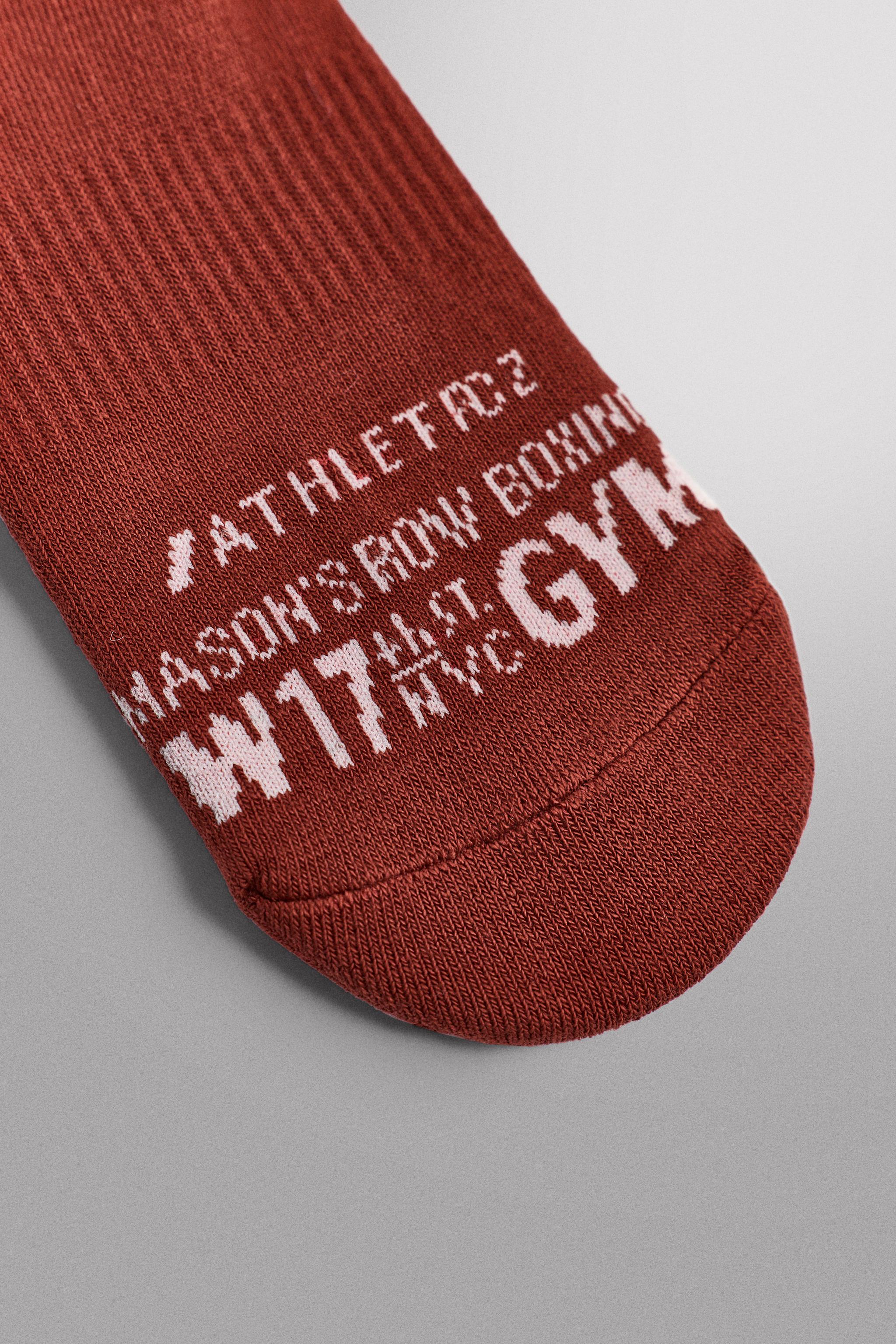 LOT DE 2 CHAUSSETTES CÔTELÉES BRODÉES
