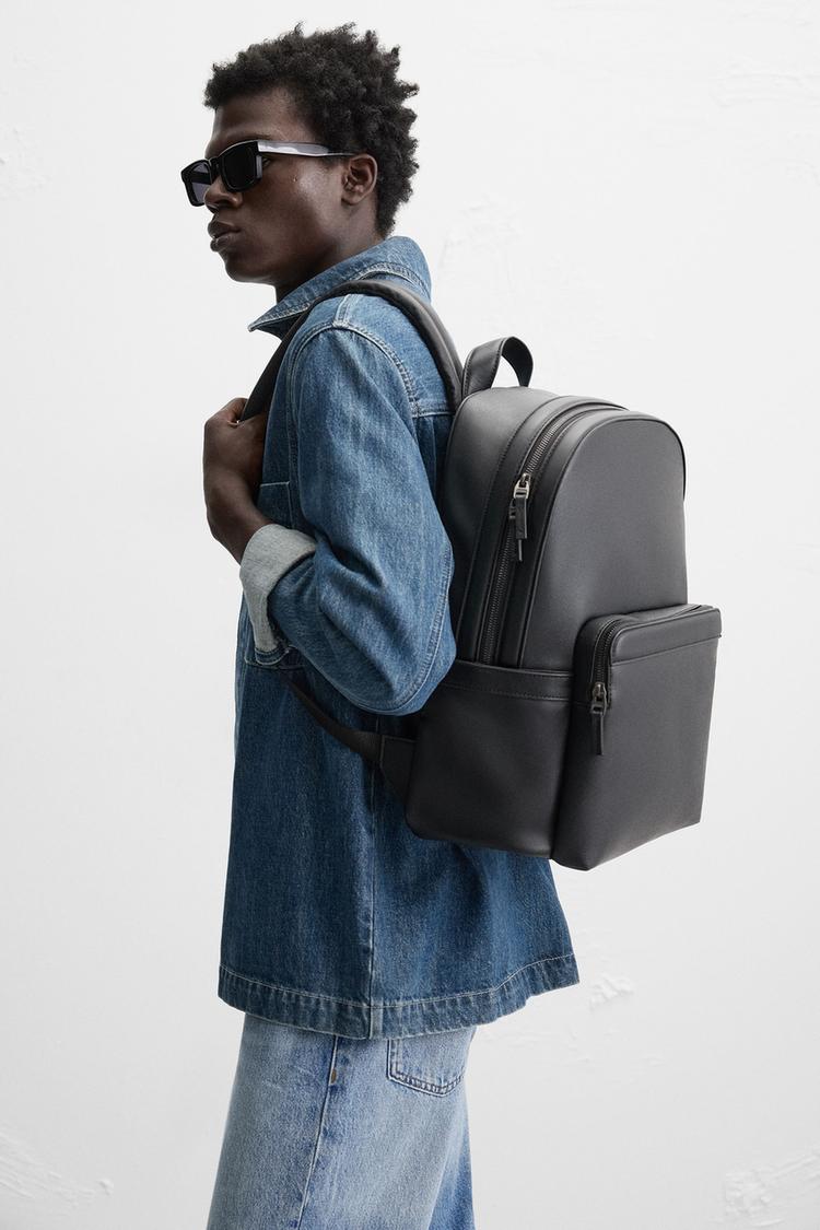 MOCHILA TEXTURA Negro ZARA España1