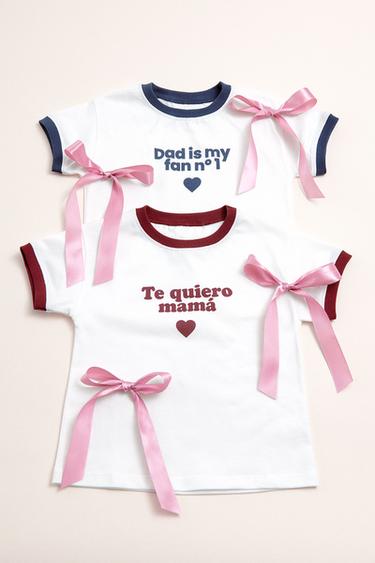 CAMISETA ESTAMPADO TEXTO - Granate de Zara