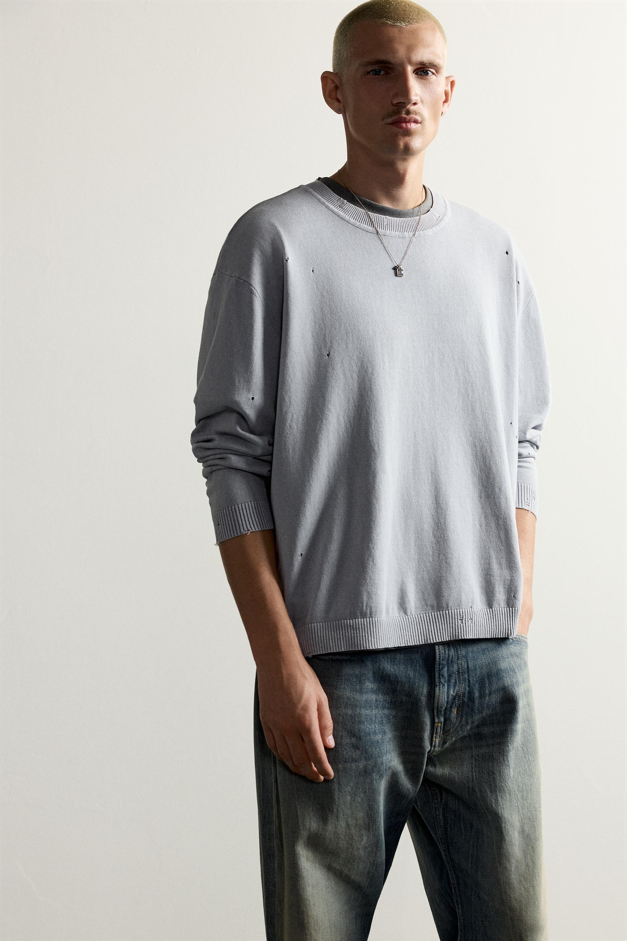 LIGHTWEIGHT DISTRESSED JUMPER