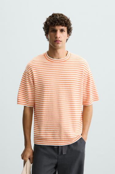 CAMISETA PUNTO TEXTURA RAYAS - blanco-naranja de Zara
