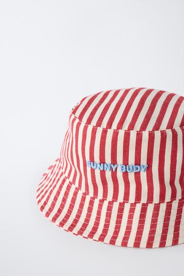 BONNET BUCKET RAYURES ET TEXTE BRODÉ - Rouge de Zara - Image 1