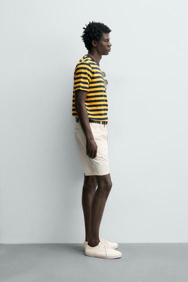 SHORT REGULAR FIT AVEC PLIS - Blanc cassé de Zara - Image 3