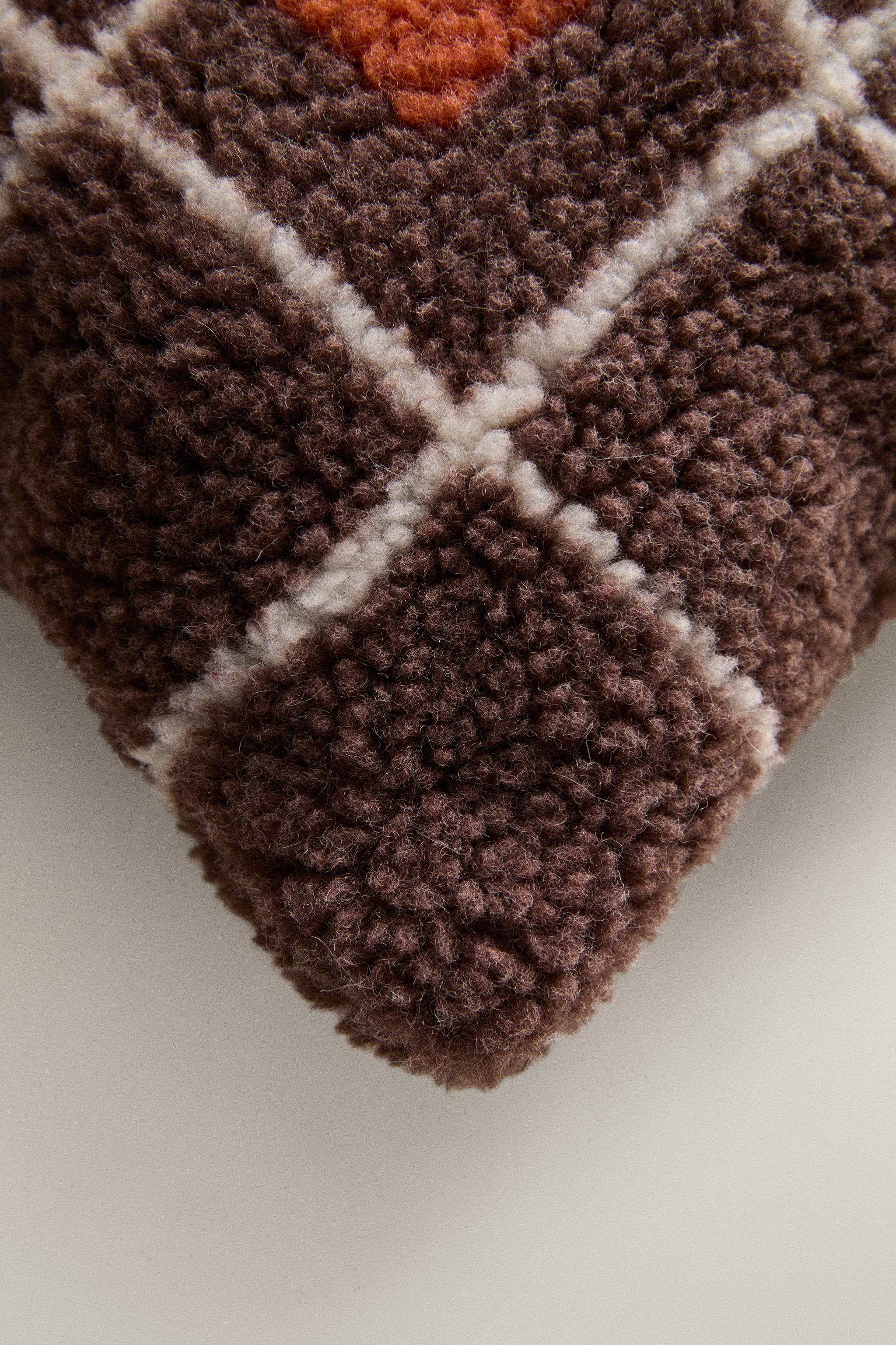 CHILDREN'S FAUX SHEARLING CUSHION WITH M — Brown