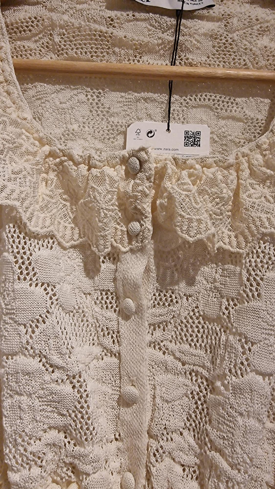KNIT TOP WITH LACE - Image 3