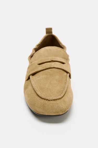 RUFFLED SPLIT SUEDE LOAFERS - Sand Brown by Zara