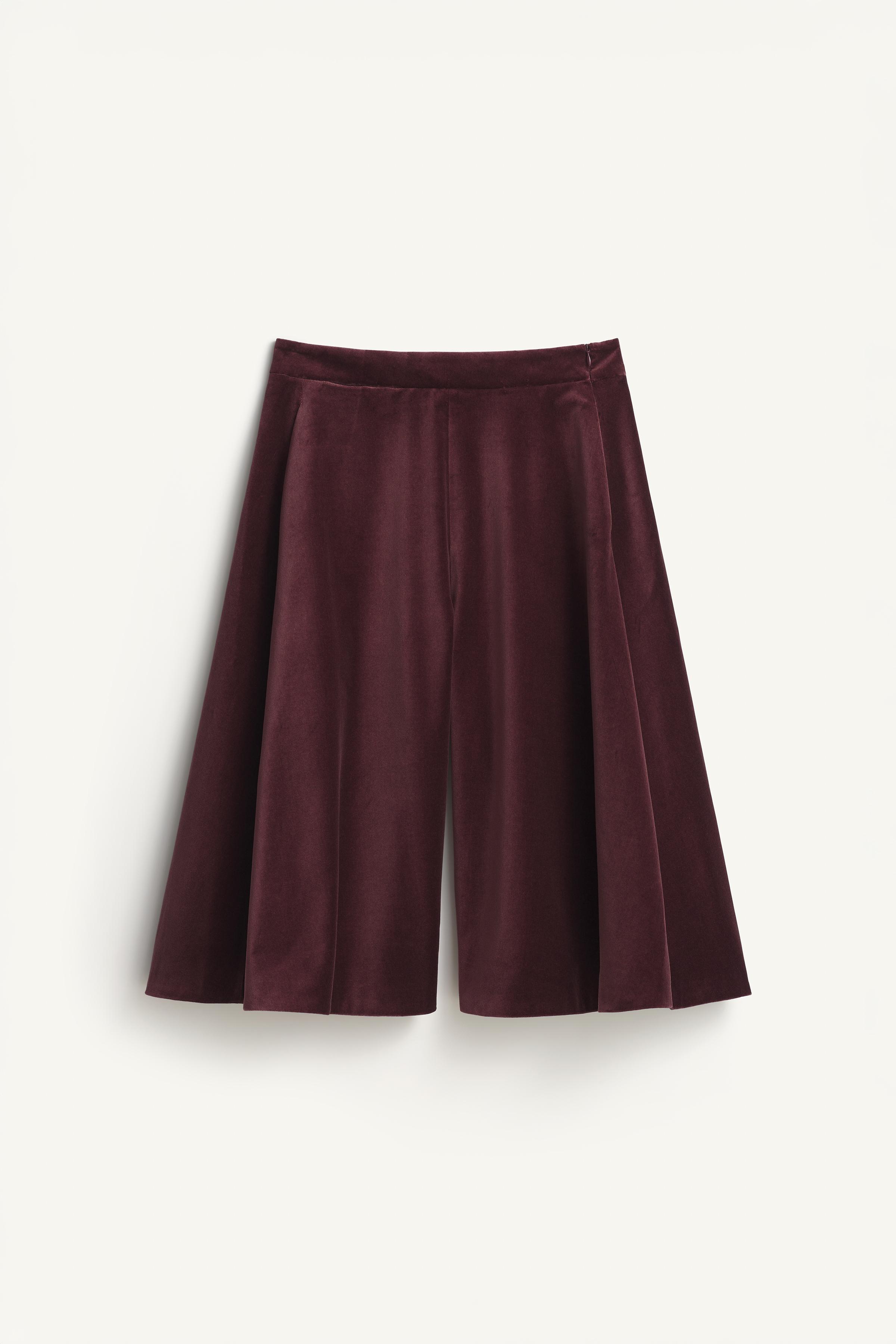 Limited Edition Wide-Leg Velvet Bermuda Shorts by Zara