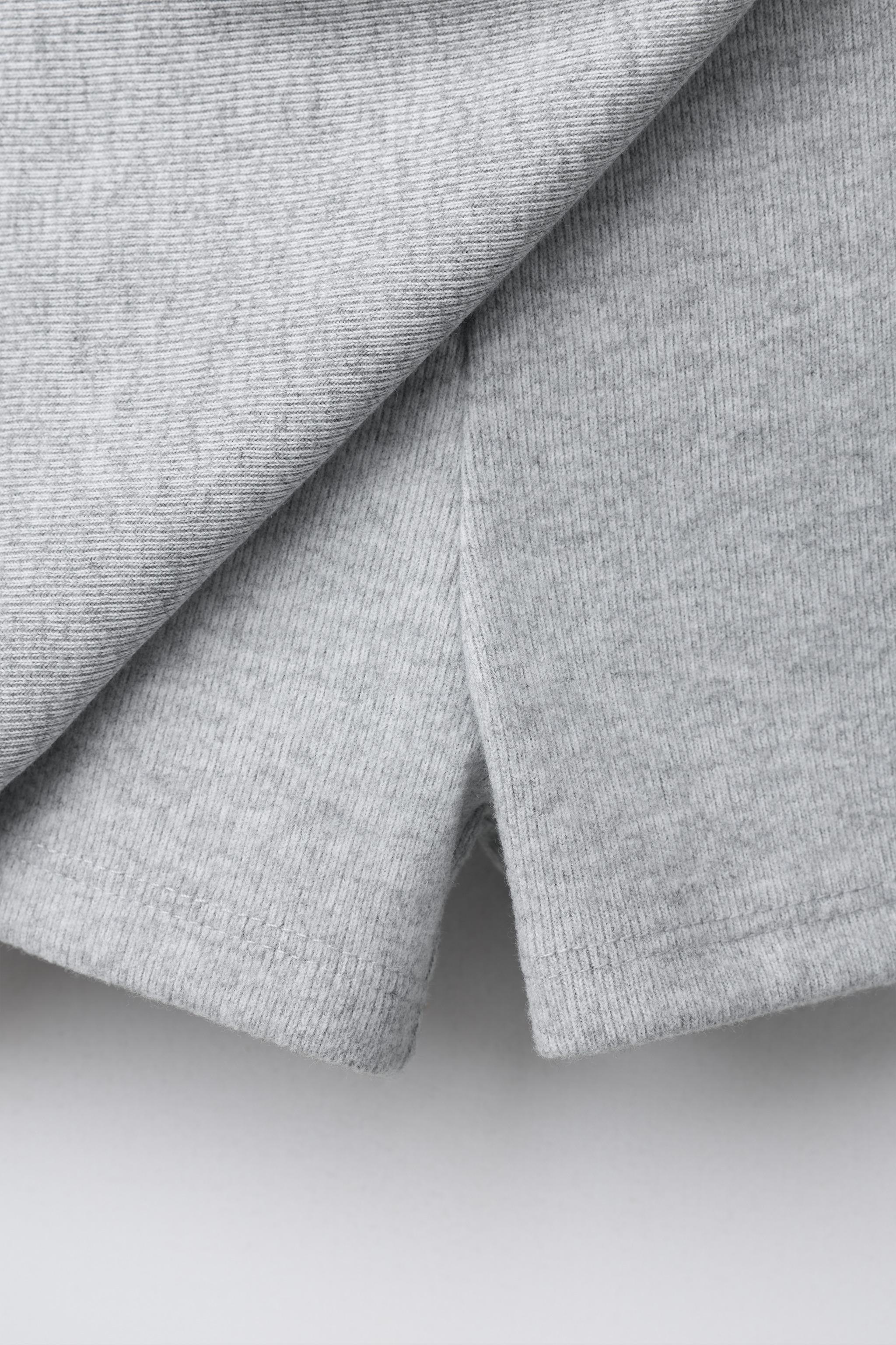 JUPE-SHORT DOUX AU TOUCHER AVEC NŒUD