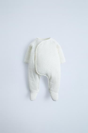 BUZO ACOLCHADO TEXTURA ESTRELLAS - Crudo de Zara