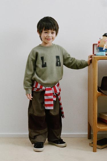 SLOGAN PRINT SWEATSHIRT - Light khaki by Zara