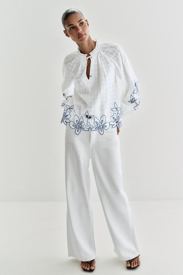 BLOUSE BRODÉE À FLEURS - Écru de Zara