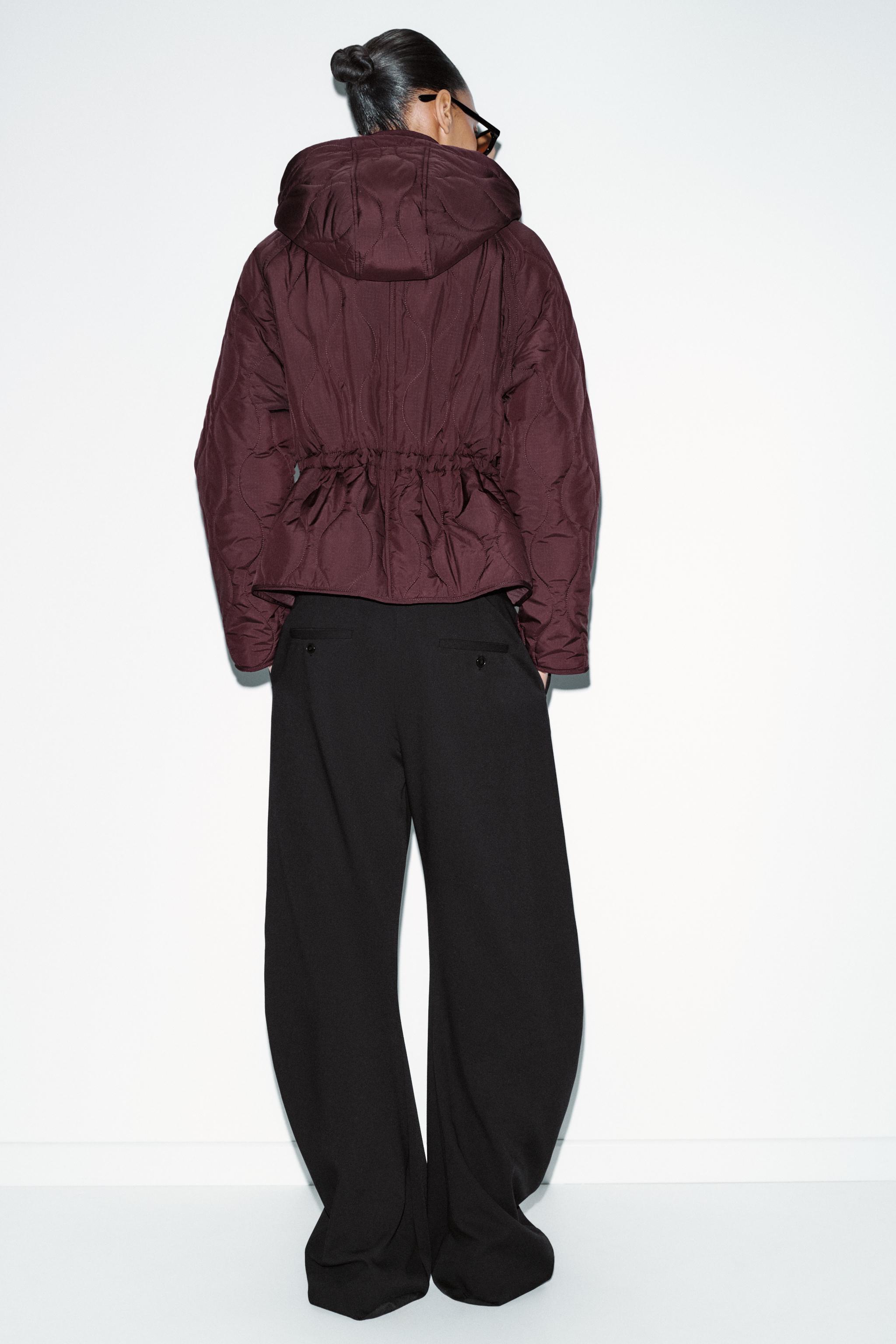 BLOUSON REMBOURRÉ À CAPUCHE