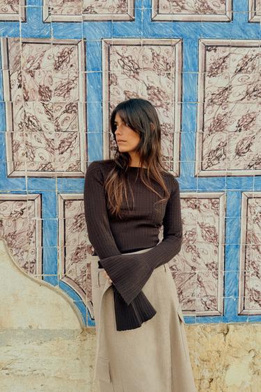 FITTED KNIT JUMPER WITH FLARED SLEEVES - Brown by Zara - Image 0