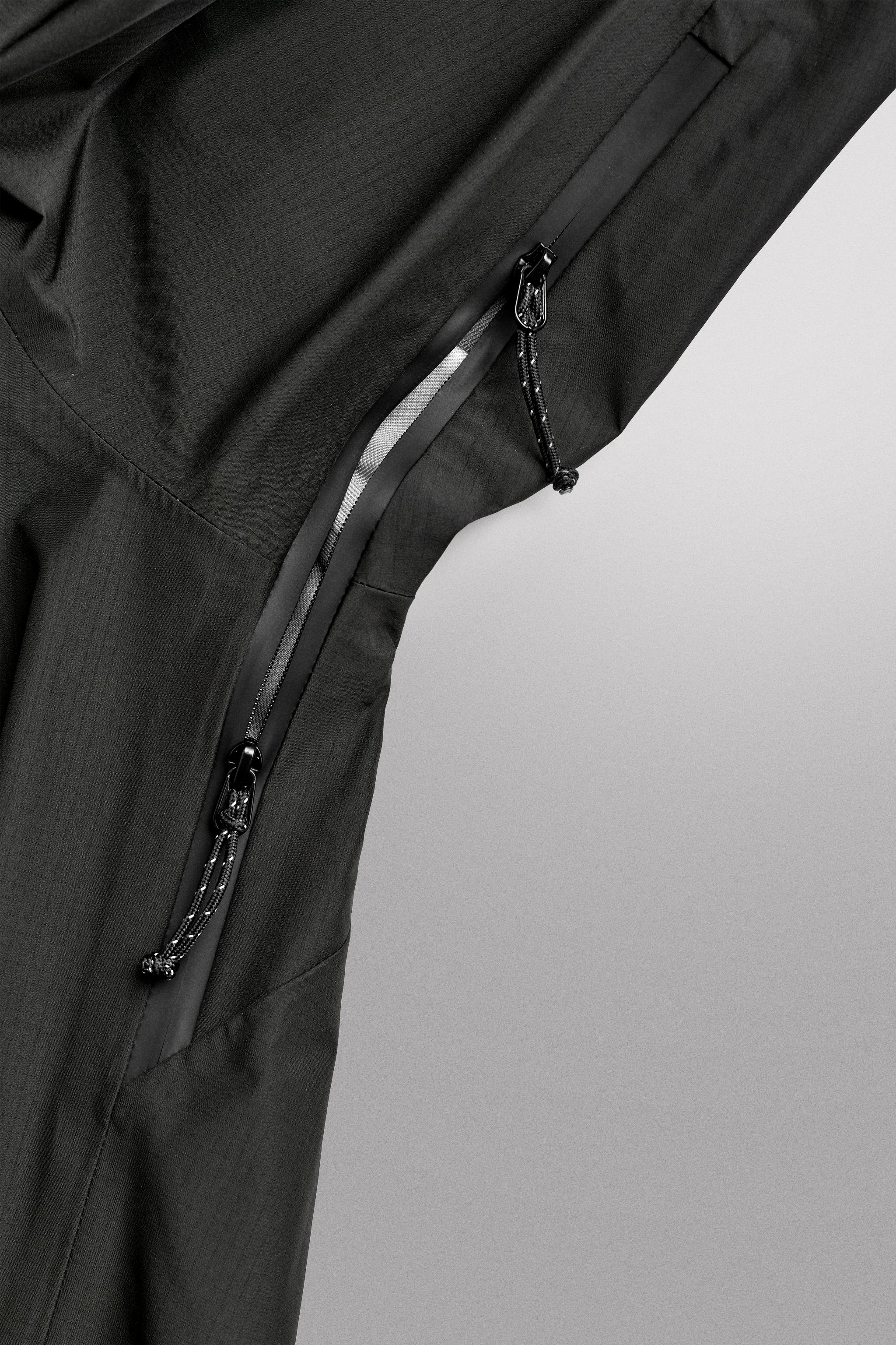 WATERPROOF TECHNICAL JACKET