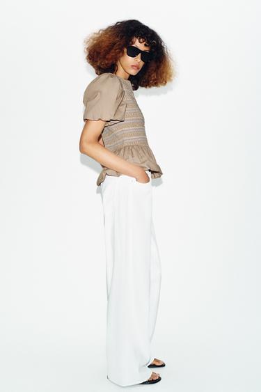 TOP BALLON NID D'ABEILLE BRODÉ - Beige foncé de Zara - Image 2