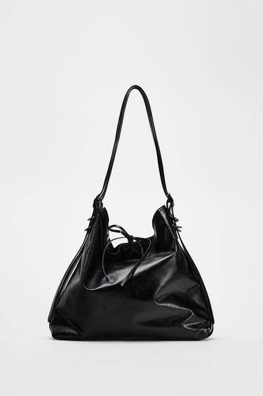 TAKA NA BUCKET S DETAILEM PEZKY - ern od Zara