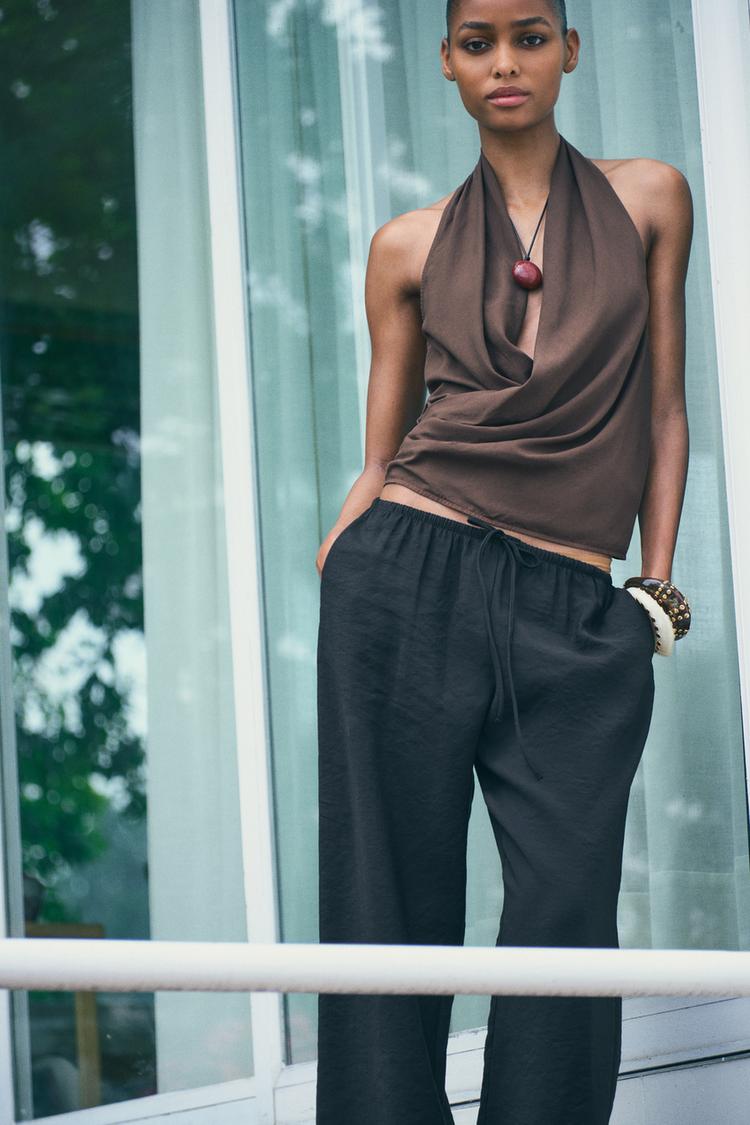 DRAPED HALTER TOP
