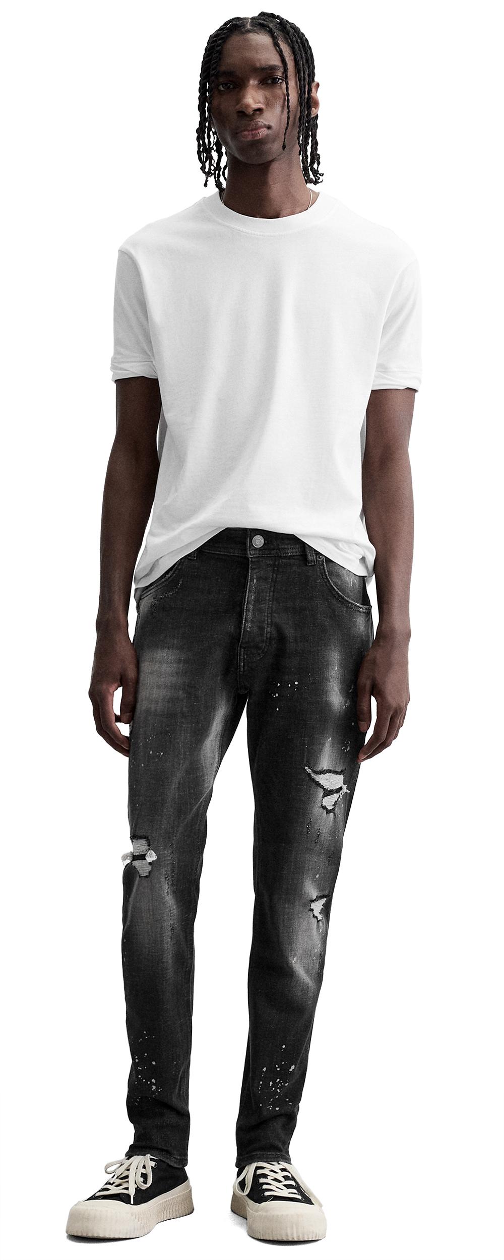 Zara Distressed offers Skinny Denim in Black