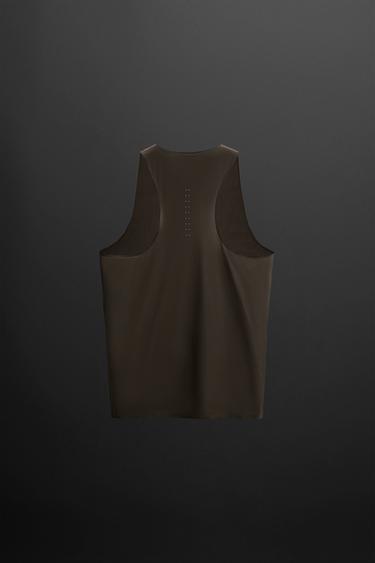 DÉBARDEUR TANK TECHNIQUE LÉGER - Marron foncé de Zara - Image 7