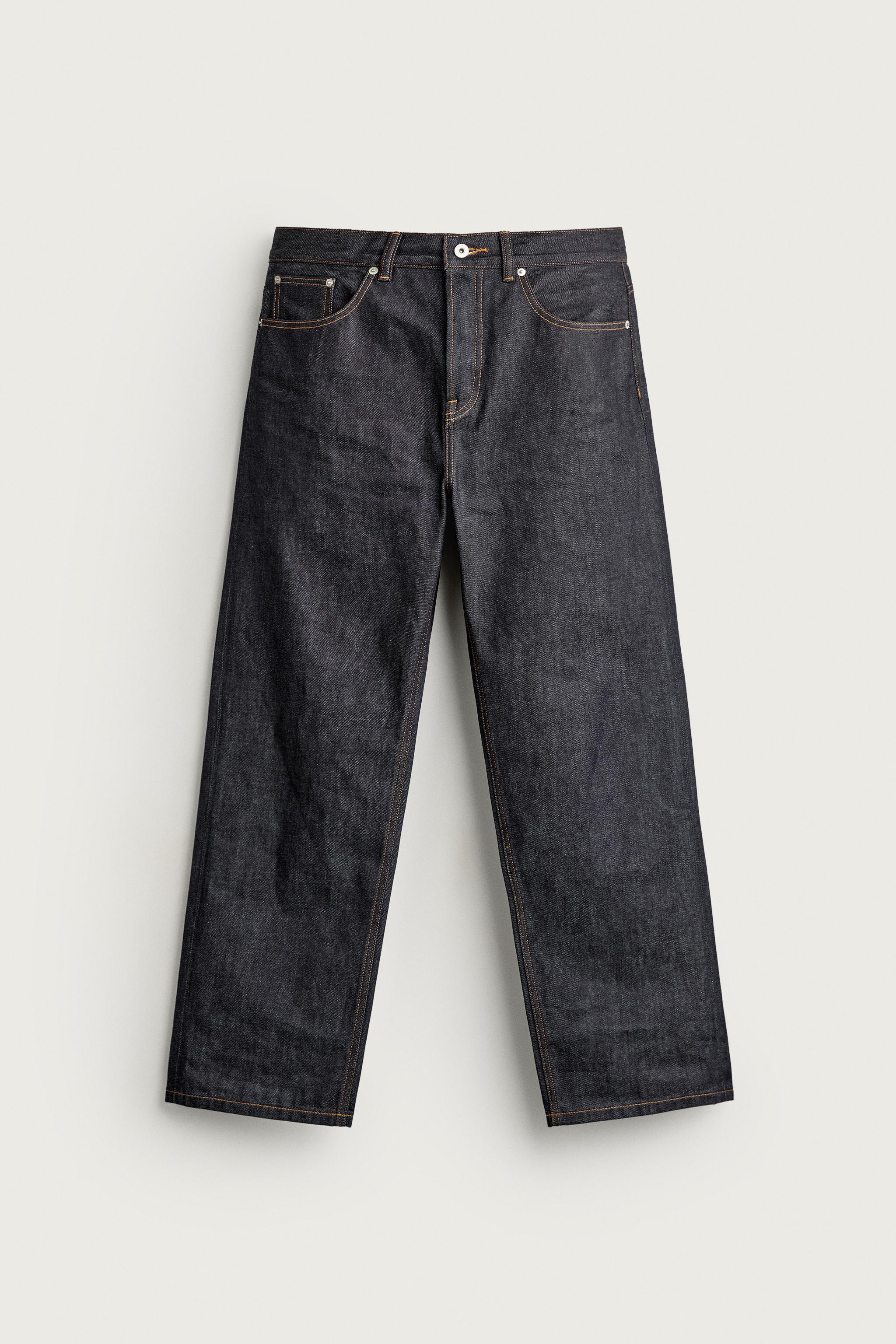 STRAIGHT-FIT JEANS