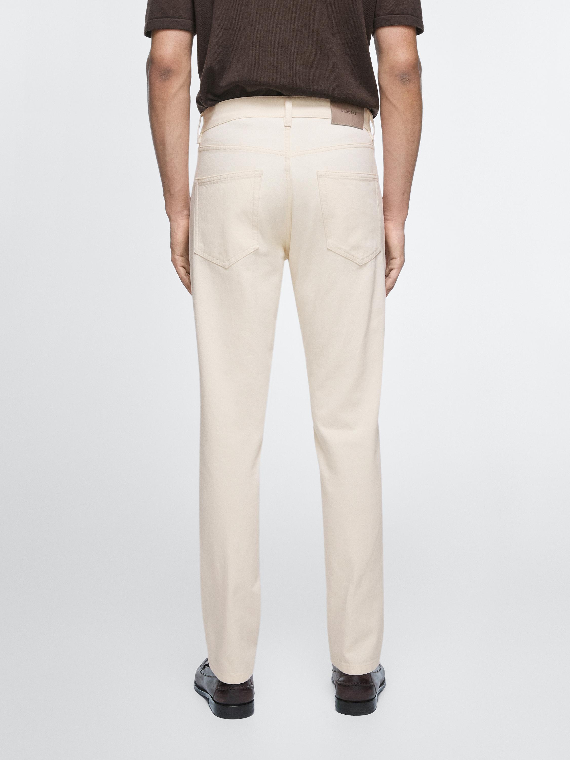 Tapered fit jeans