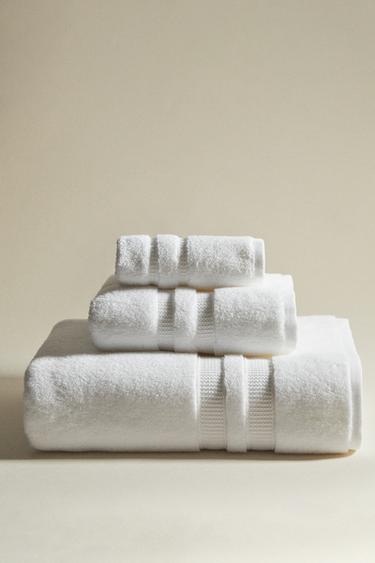 SERVIETTE DE BAIN EXTRA-DOUCE DOUBLE FRISE - Blanc de Zara - Image 5