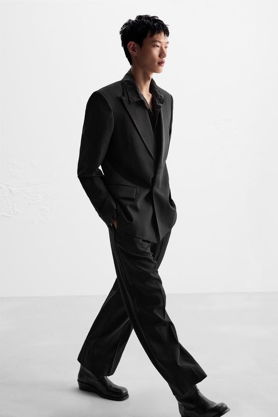 ZARA】美品3月シーズン大活躍‼︎男性黒［ワンプラスワン］1足