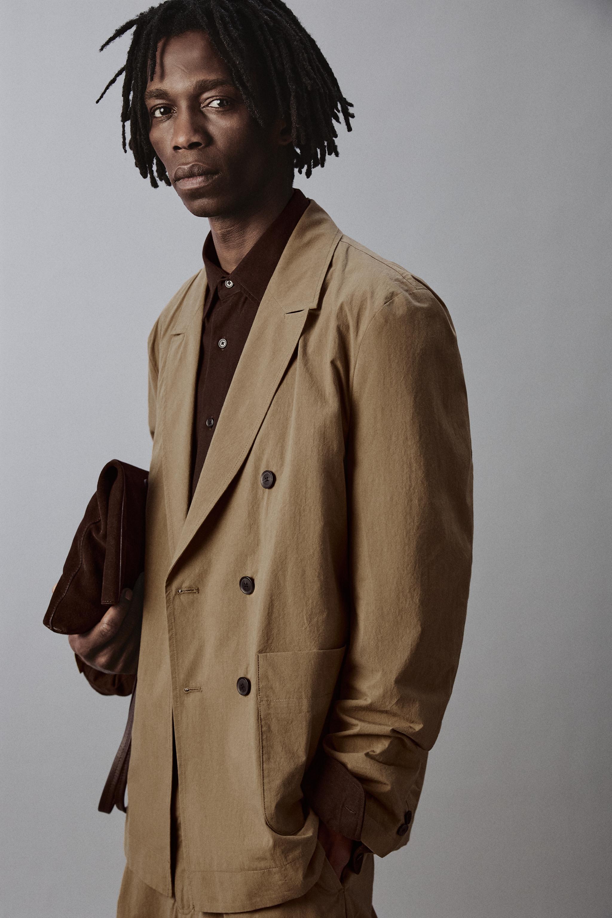 RELAXED FIT DOUBLE BREASTED SUIT JACKET