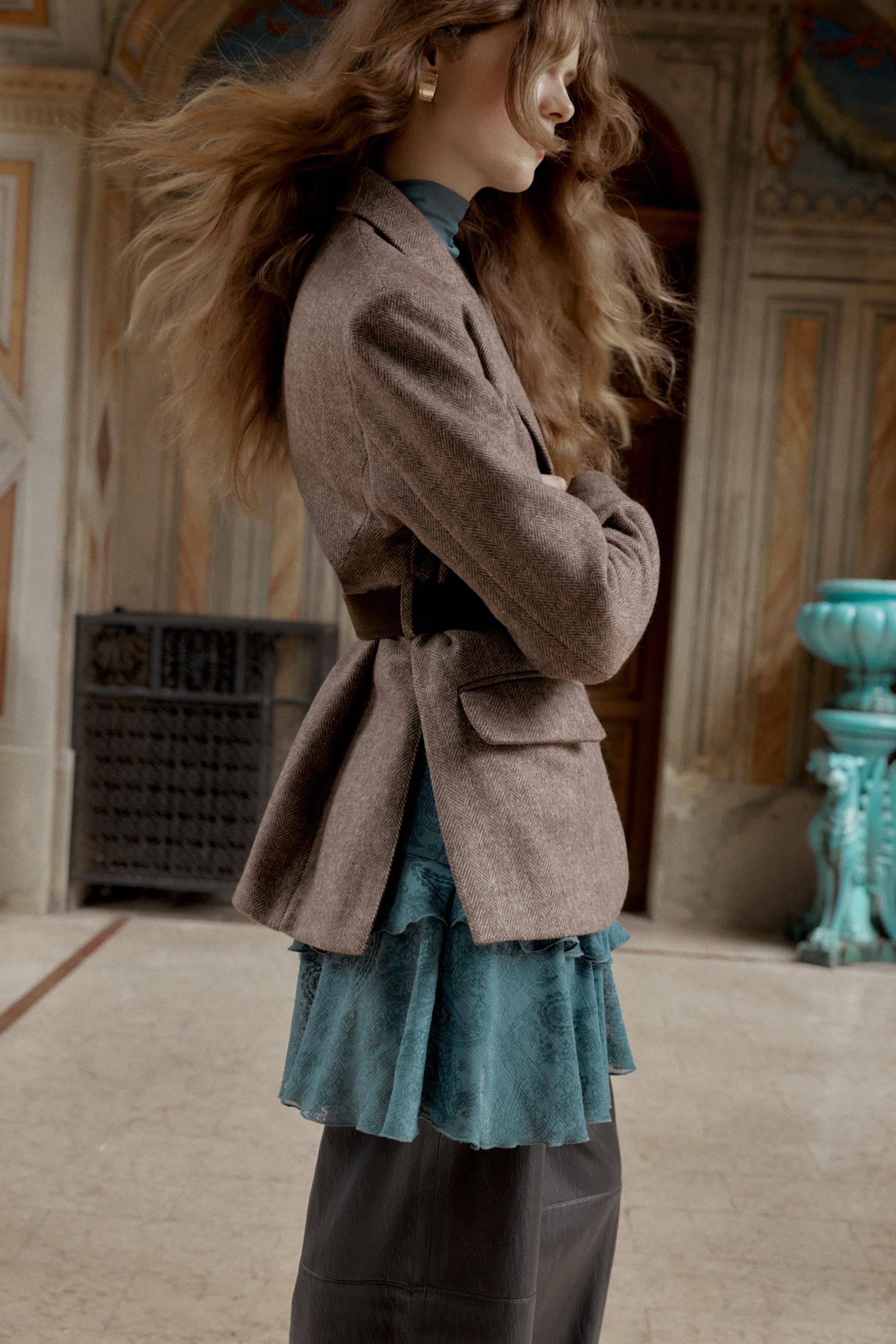 VESTE À CHEVRONS AVEC CEINTURE