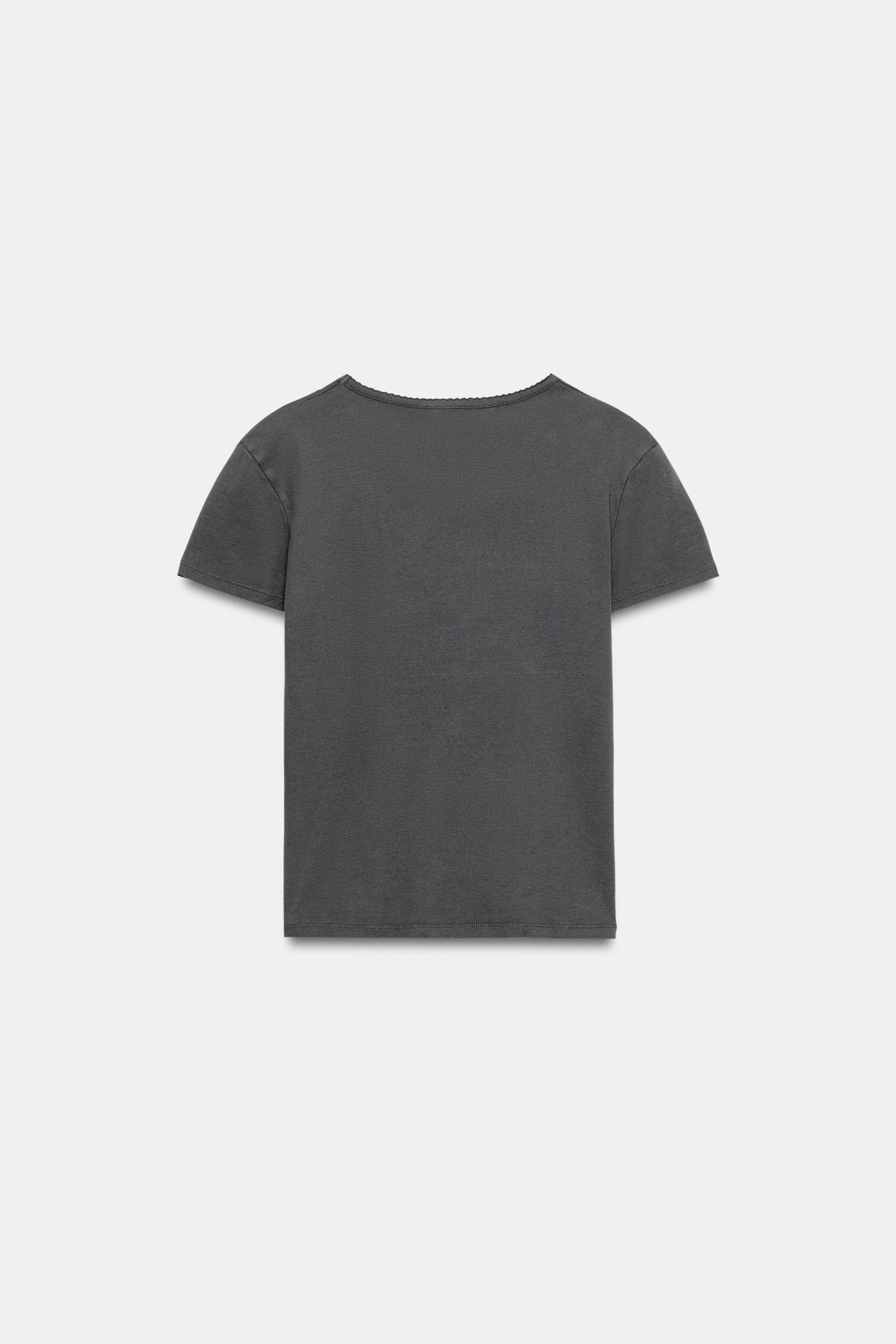 SHORT SLEEVE T-SHIRT